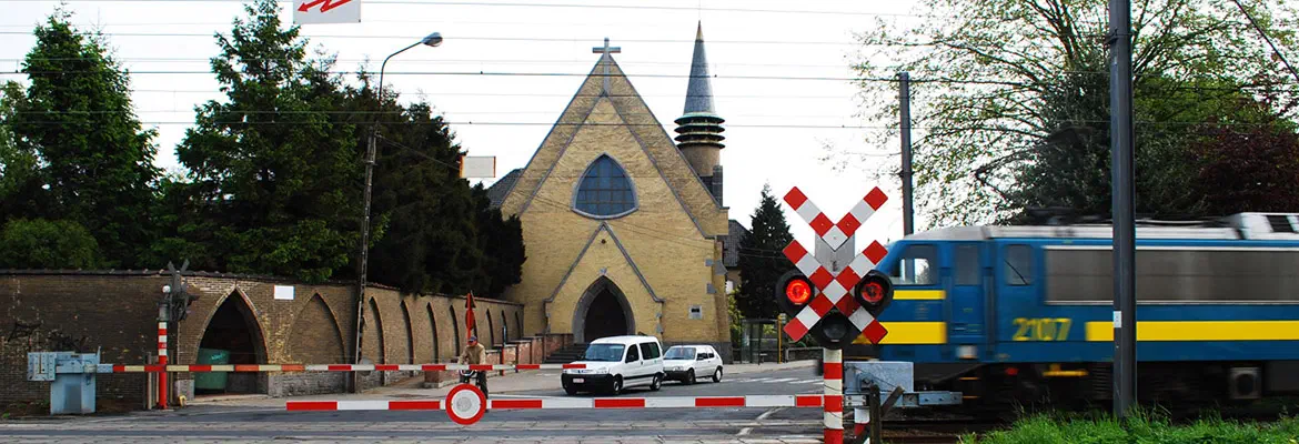Zicht op de kerk en klooster